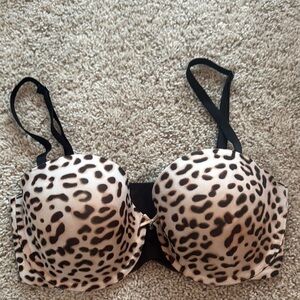 Victoria's Secret Strapless Bra- like new